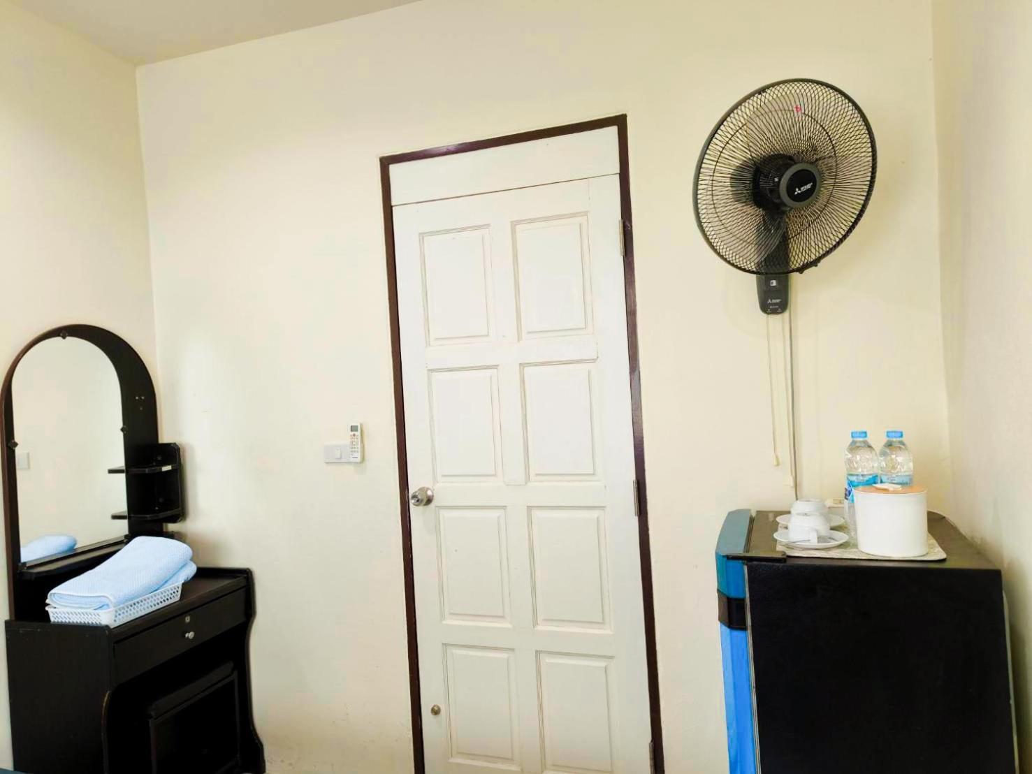 Nu Phuket Airport Resident 1 Bed & Breakfast Nai Yang Ngoại thất bức ảnh