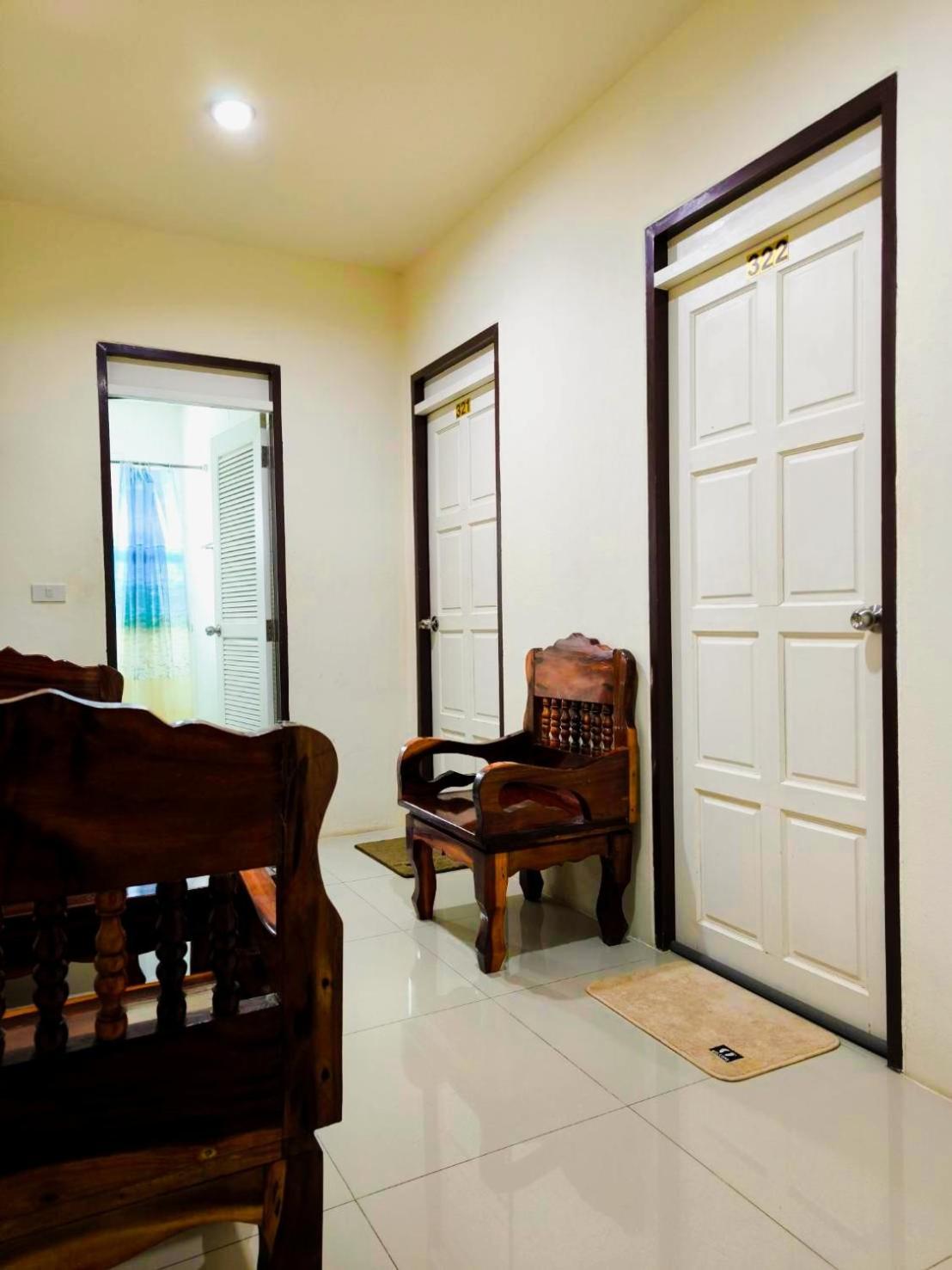 Nu Phuket Airport Resident 1 Bed & Breakfast Nai Yang Ngoại thất bức ảnh